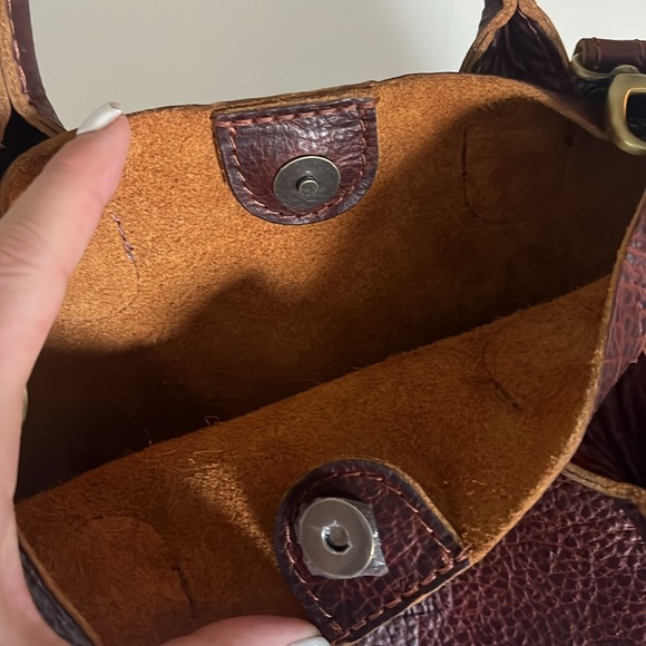 Portland leather raindrop crossbody bag small cinnamon bear - Picture 5 of 5